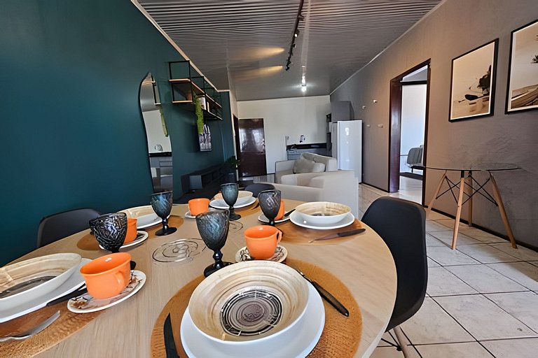 AP104 - Amplo AP no centro c/ AC