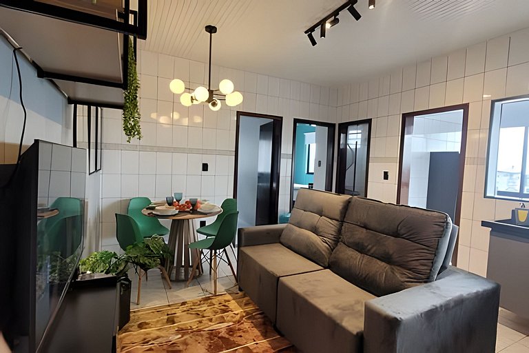 AP102 - Apartamento com AC no centro