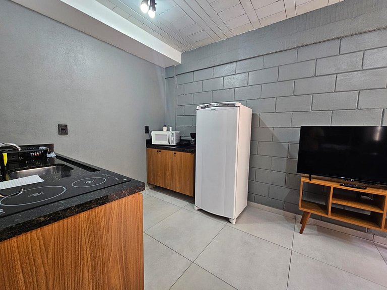 Res. Zille - Studio 102 - Completo com A/C