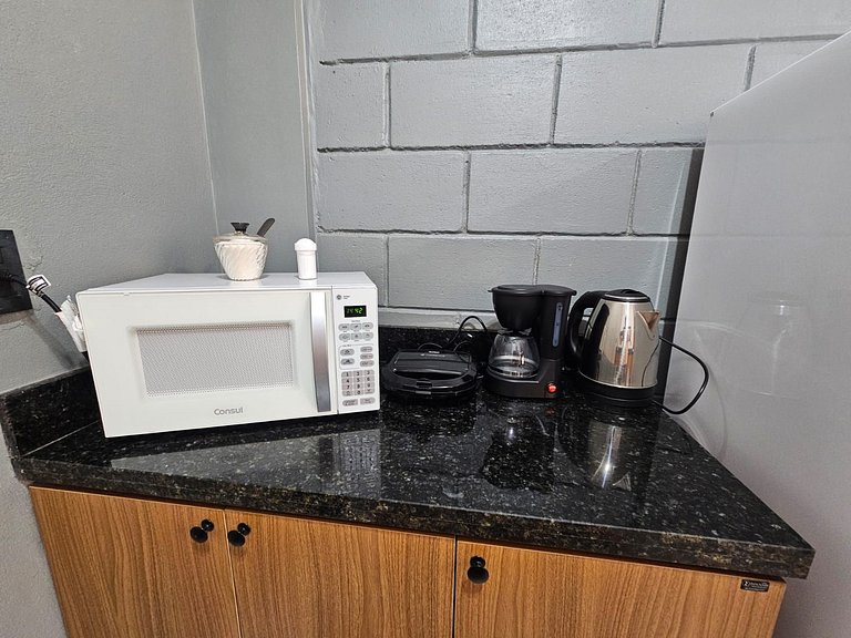 Res. Zille - Studio 102 - Completo com A/C